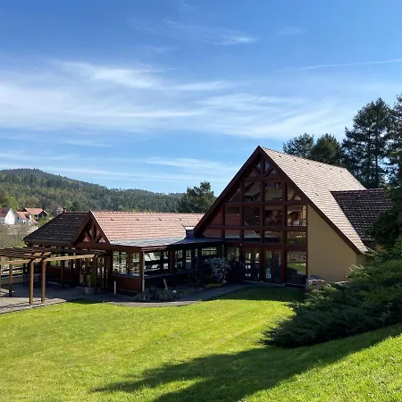 Le Clos Des Sources & 3*