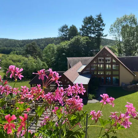 Le Clos Des Sources & Spa 3*