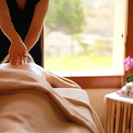 فندق Le Clos Des Sources & 3*