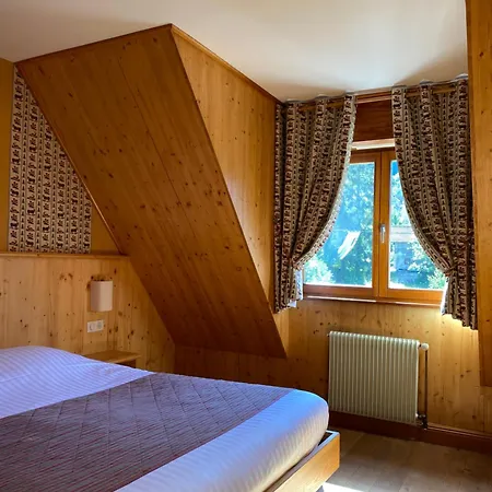 فندق Le Clos Des Sources & 3*