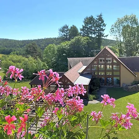 ホテル Le Clos Des Sources & タネンキルヒ