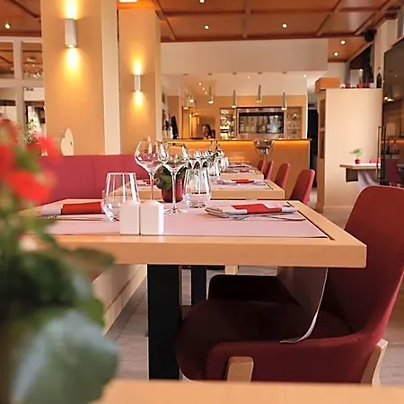 Le Clos Des Sources & 3*