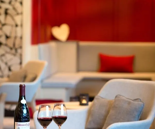 Le Clos Des Sources & Hotel 3*