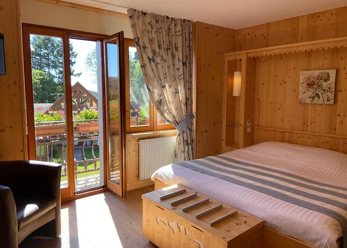 Le Clos Des Sources & Thannenkirch