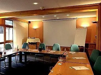 Hotel Le Clos Des Sources & 3*