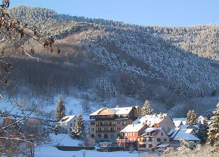 Le Clos Des Sources & Hotel 3*